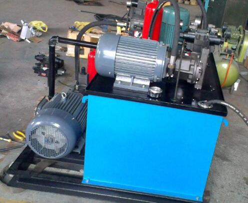 <a href=http://www.hmsyxx.com.cn/news_article?news_id=108>液壓設(shè)備</a>